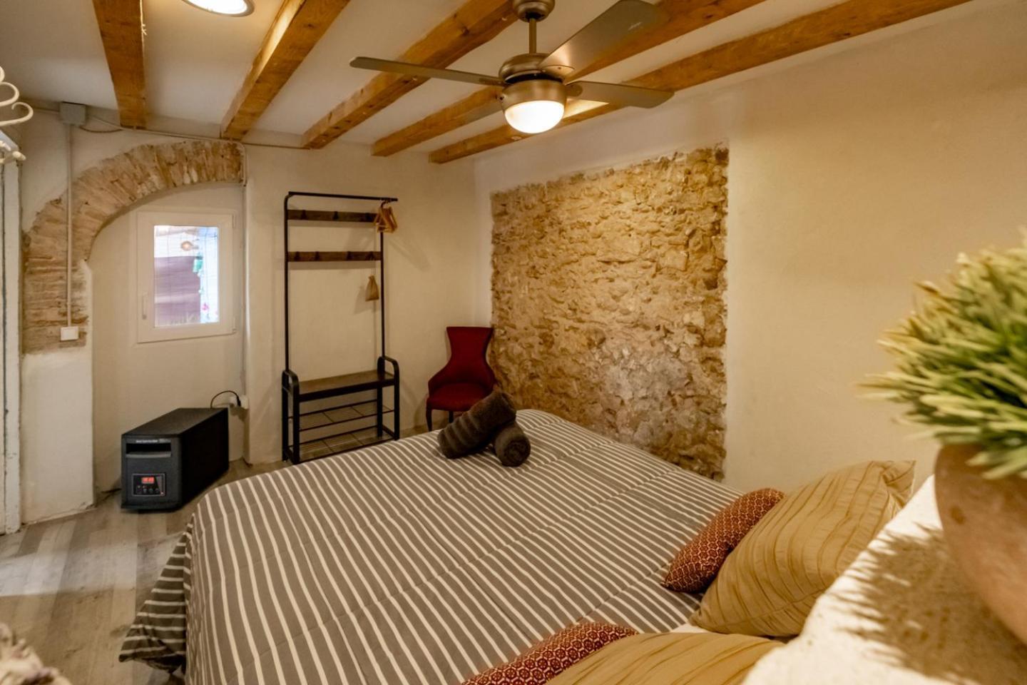 Apartamento En El Corazon De Tarragona. Planta Baja Con Patio. Exterior foto