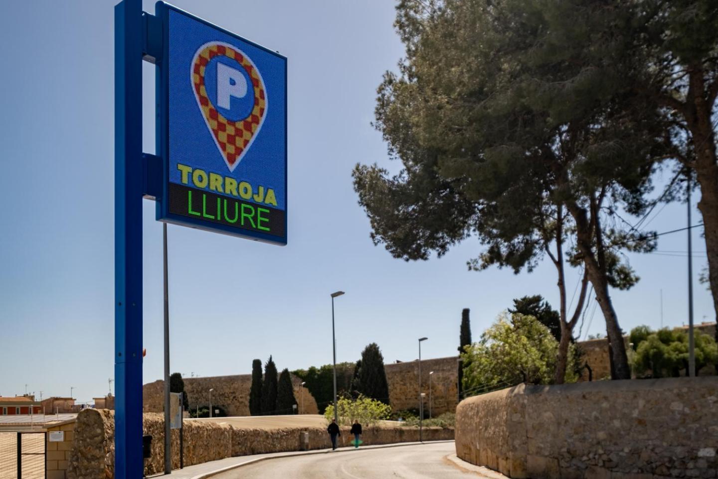 Apartamento En El Corazon De Tarragona. Planta Baja Con Patio. Exterior foto