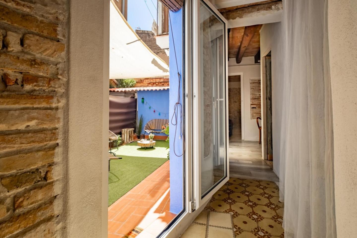 Apartamento En El Corazon De Tarragona. Planta Baja Con Patio. Exterior foto