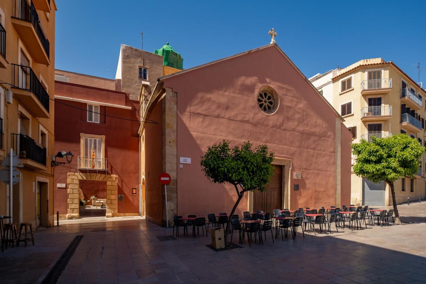 Apartamento En El Corazon De Tarragona. Planta Baja Con Patio. Exterior foto