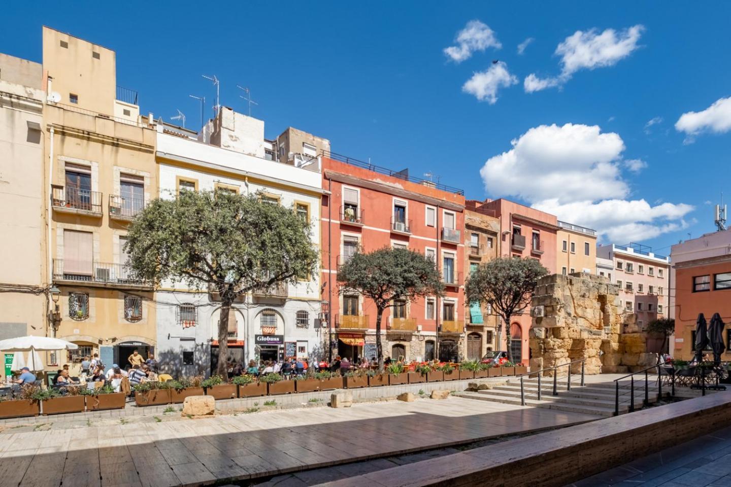 Apartamento En El Corazon De Tarragona. Planta Baja Con Patio. Exterior foto